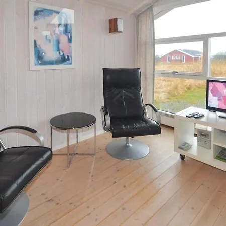 3 Bedroom Pet Friendly In Holiday home *